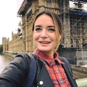 Meet your Posher, Ariella